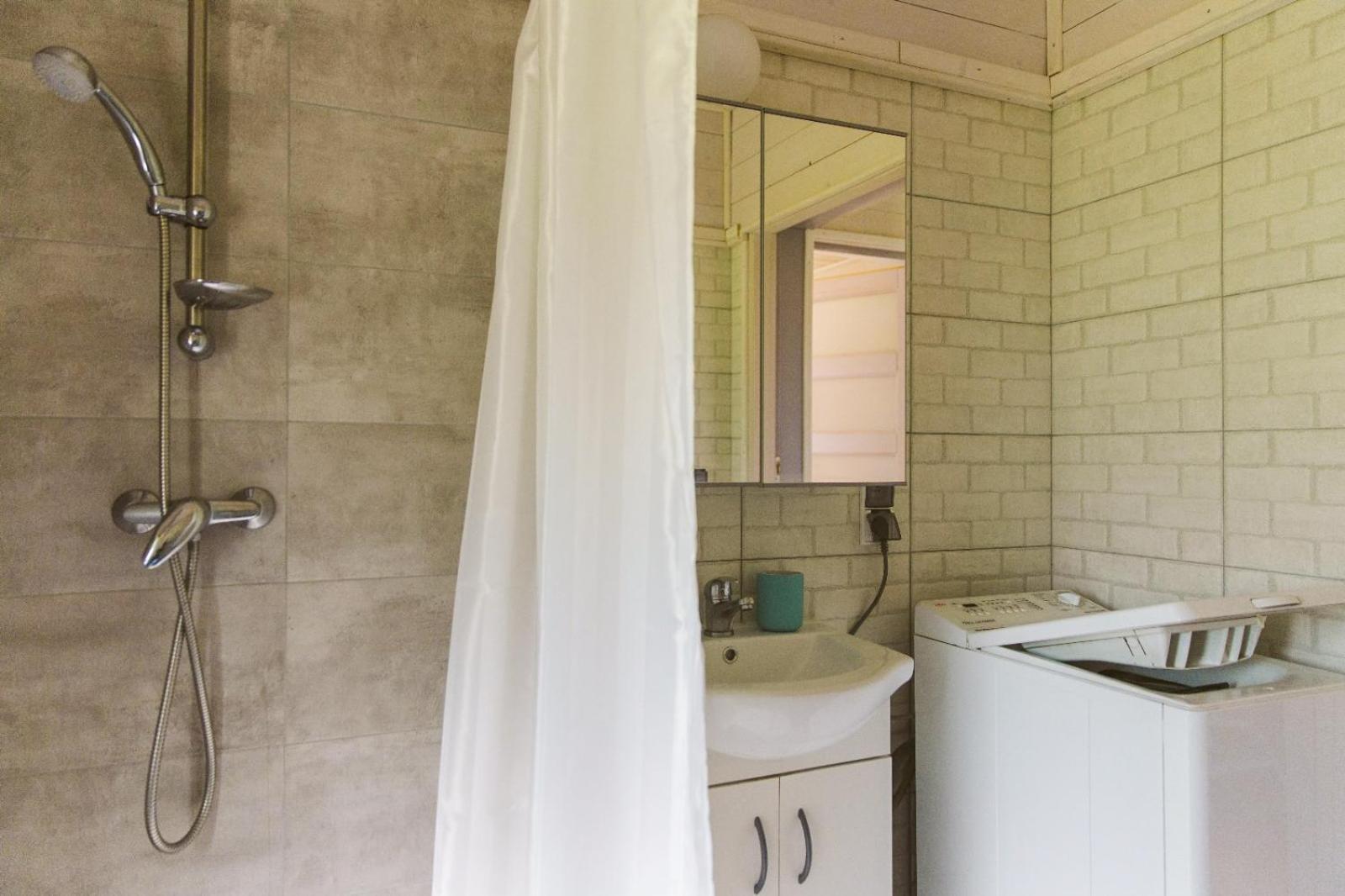 Surf Domki Habenda Z Sauna Ogrodowa Sarbsk Luaran gambar